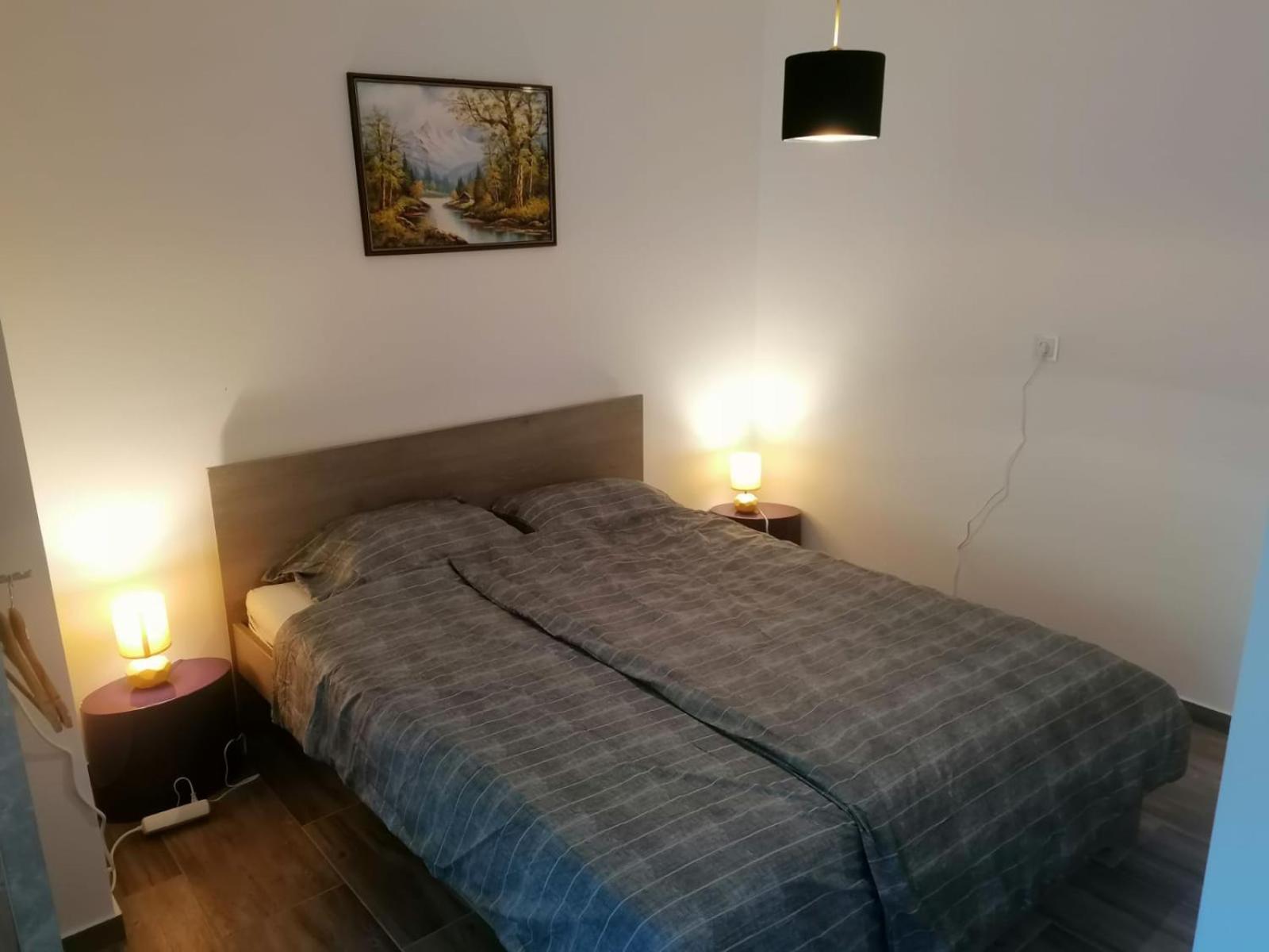 Zagreb 2 Botanical Garden Budget Apartment Eksteriør bilde